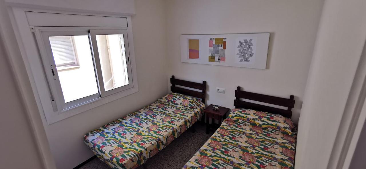 Appartement A Cote De La Mer L'Estartit Luaran gambar
