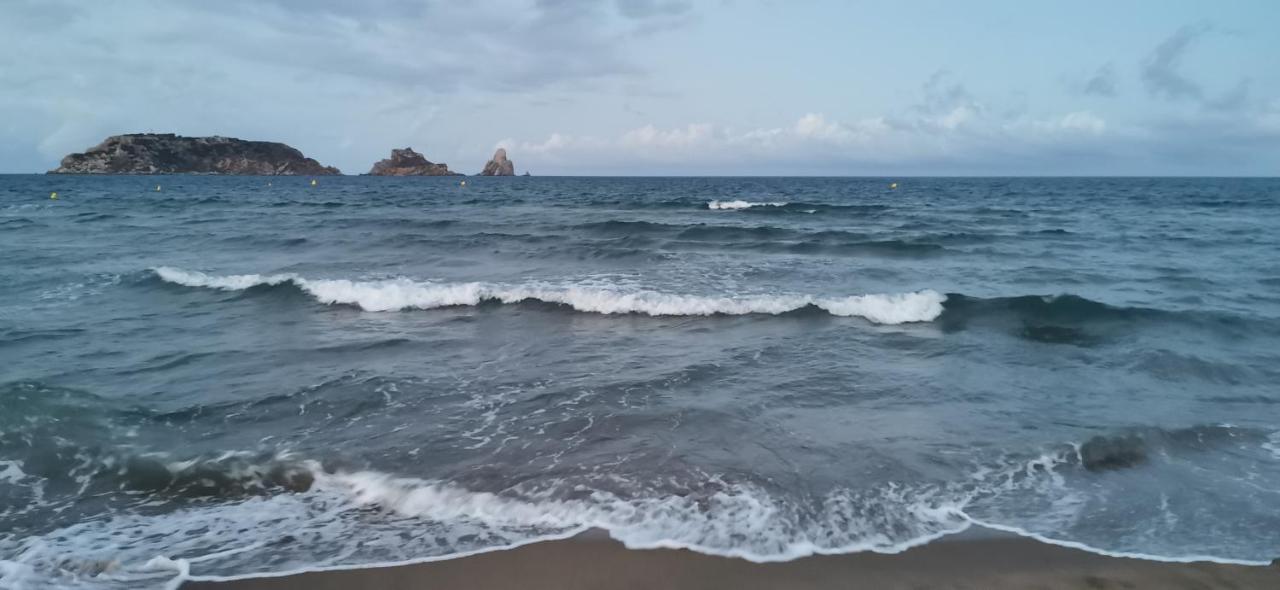 Appartement A Cote De La Mer L'Estartit Luaran gambar